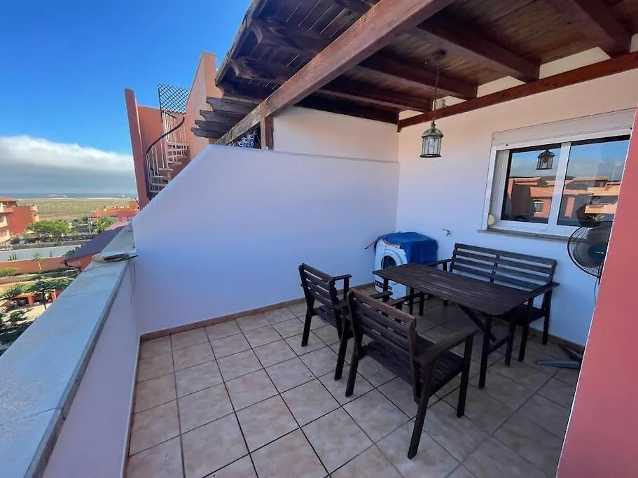 Habitacion En Apartamento O Apartamento Completo 科拉雷侯 0*,  西班牙